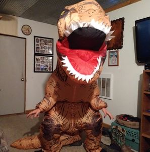 Meet your Posher, Elijah